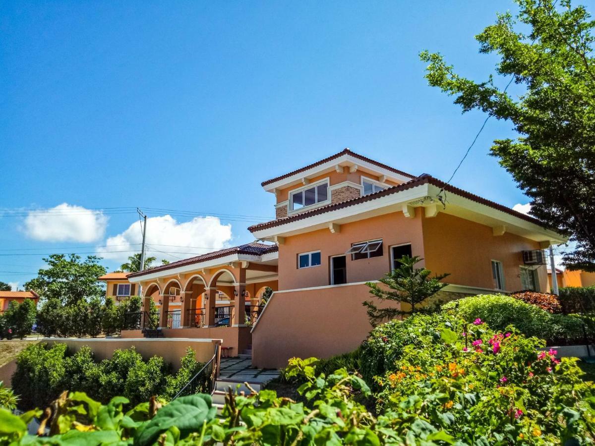Hillview Apt W/ Pool Access - Free Wifi Tagbilaran City Luaran gambar